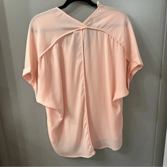 Miami Light Pink Oversized V neck Blouse Size Large - Picture 5 of 6